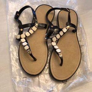 Cute Sandal’s size 9 NWT